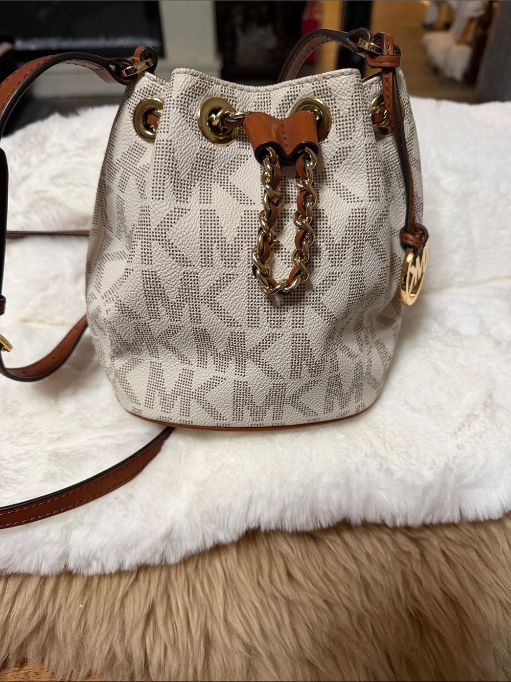 Michael Kors Women's Natural Michael Frankie mini Drawstring Bucket Shoulder Bag